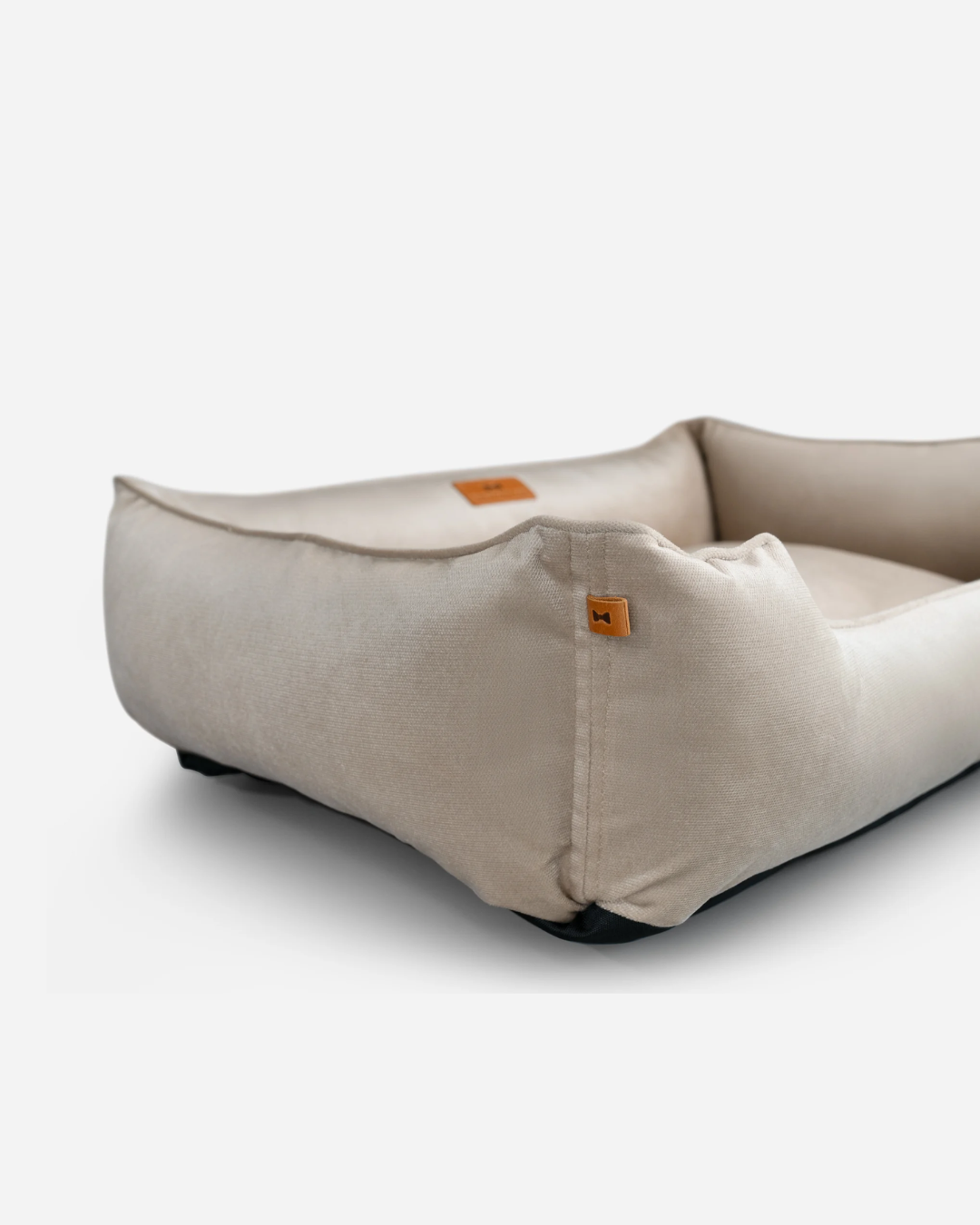 Chester & Lee | Classic Velvet Sleeper Dog Bed Beige